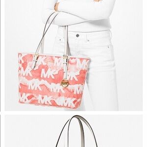 Michael Kors carry all Tote shoulder bag